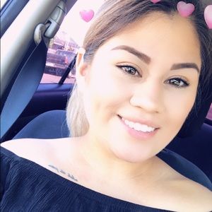 Meet your Posher, Andrea